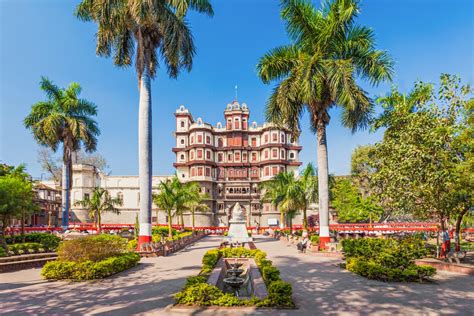 7 Places To Visit In Indore To Feed Your Travel Wanderlust! | Treebo Blogs