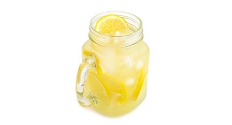 Premium Photo Mason Jar With Lemonade And Ice