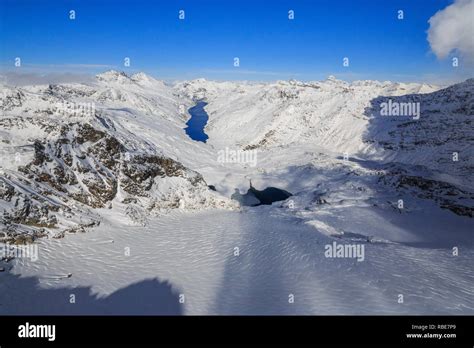 Lake Di Lei Hi Res Stock Photography And Images Alamy