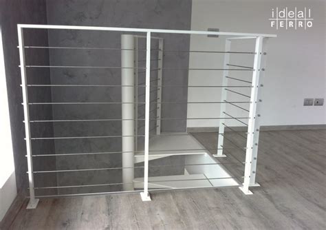 Elementi in ferro per ringhiere e cancelli. Ringhiera in ferro con cavi in acciaio inox - Idealferro