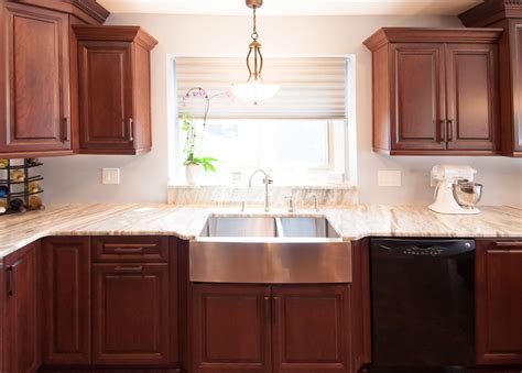 You can see how to get to lafata cabinets on our website. Love the stainless steel sink in this kitchen! Renovated ...