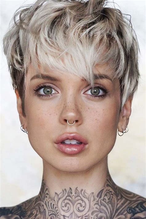 Straight side parted pixie cut for women. Pixie Haircuts For Women (13) • DressFitMe