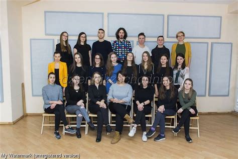 Najnowsze wydarzenia i opinie a także artykuły z kategorii społeczeństwo, biznes, kultura, historia, psychologia, trendy. Maturzyści 2018 Katowice. Zdjęcia maturzystów z dodatku ...