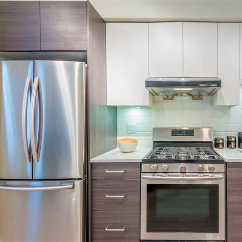 We did not find results for: The Pros and Cons of Stainless Steel Appliances in the Kitchen