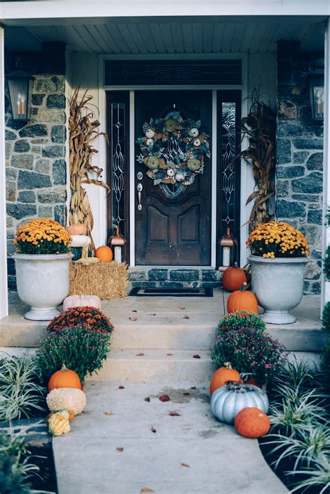Fall Front Porch Ideas 27 Best Fall Porch Decorating