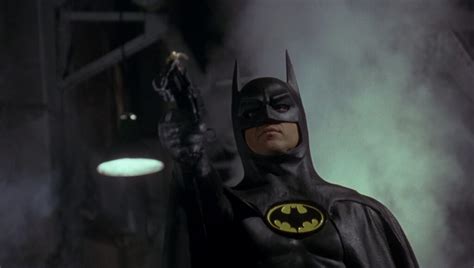 Un Fantastico Poster Di Bosslogic Immagina Michael Keaton In Versione Bruce Wayne Di Batman