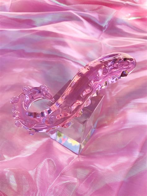 Pink Crystal Dildo Dildo Glass Tentacle Extra Large Pink Etsy Irasutoya