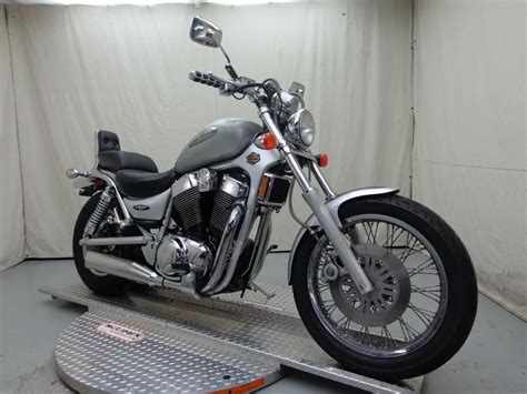 Suzuki vs1400 intruder / boulevard s83: 2004 Suzuki Intruder 1400 Cruiser for sale on 2040-motos