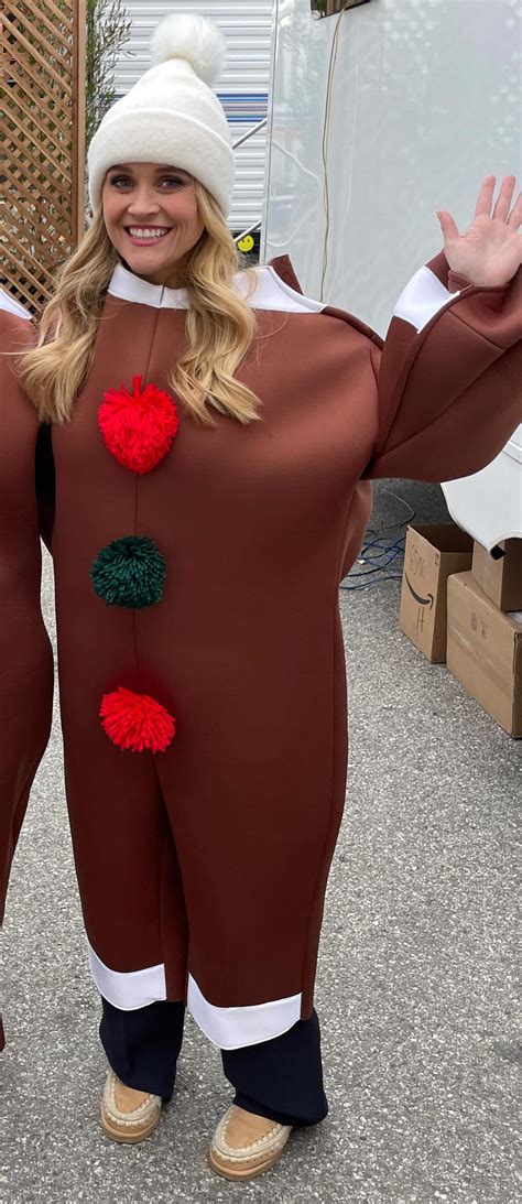Reese Witherspoon Sexy Gingerbread Milf Celeblr