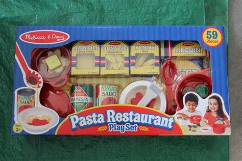 New Melissa And Doug 59 Piece Felt Pasta Restaurant Pretend Play Food