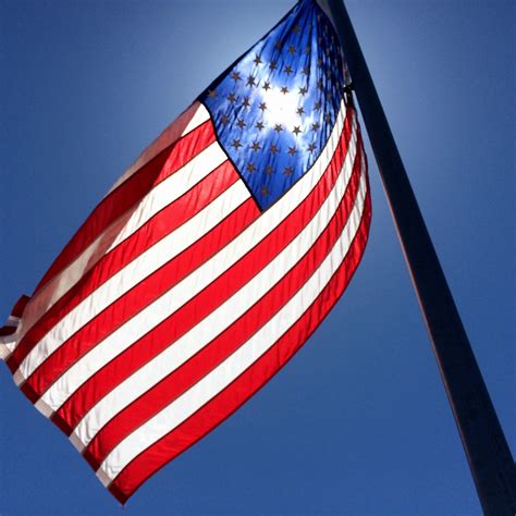 รูปภาพ สัญลักษณ์ ธงชาติอเมริกา สีน้ำเงิน ดาวและลายเส้น ความรัก