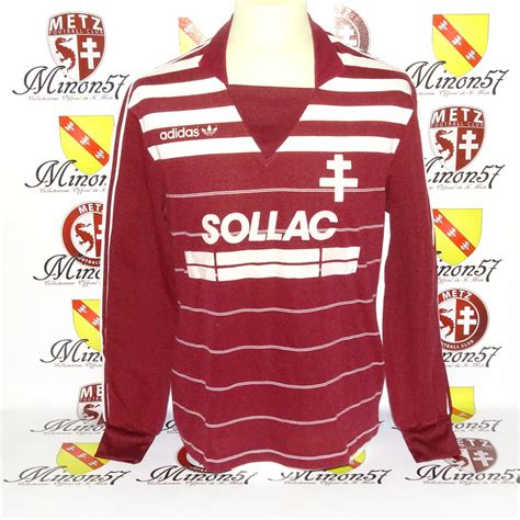 Actualité de l'équipe pro et du club, matches et résultats, photos, vidéos, joueurs, section féminine, formation, histoire, boutique et billetterie. UEFA Cup Winners' Cup 1984/85 - maillot porté fc metz