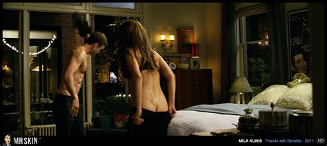 Naked Mila Kunis In Friends With Benefits