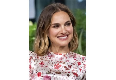 Bookish Natalie Portman To Chair National Library Week The San Diego