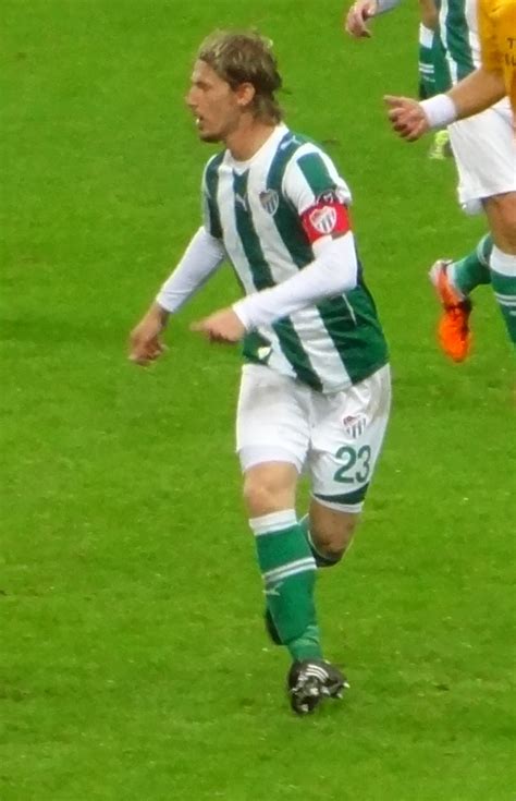 His father was born in bitola, north macedonia of turkish descent and his mother was born in bursa. Serdar Aziz - Wikipedia