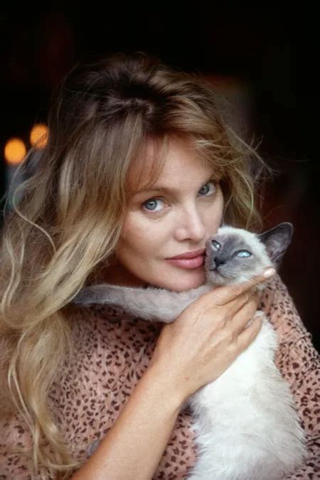 The 50 Most Fabulous And Famous Cat Ladies Of All Time Munchkin Cat