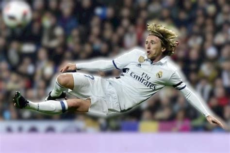 Luka modric, 35, from croatia real madrid, since 2012 central midfield market value: Luka Modric - biography, age, height, wife and net worth ...