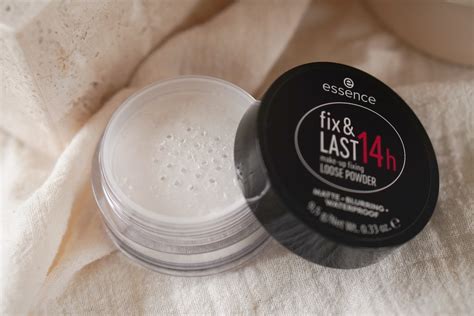 Essence Fix And Last 14h Make Up Fixing Loose Powder Beautyill