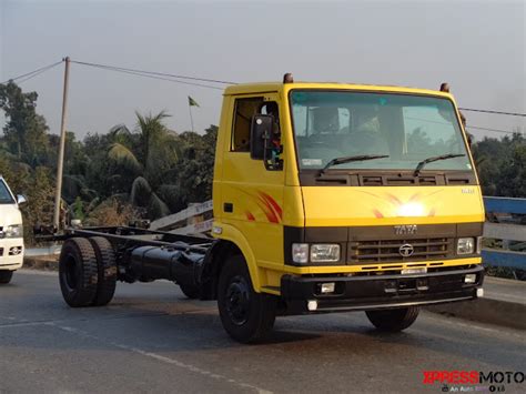Tata 709 Ex2 Mini Truck