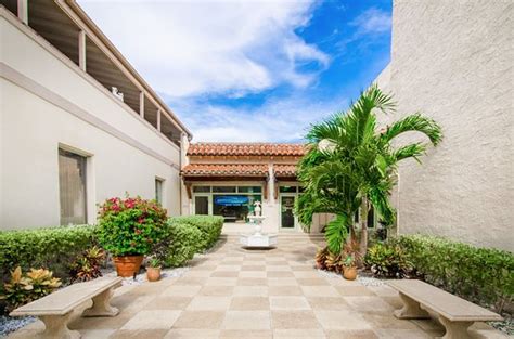 365 south county road, palm beach, fl. PALM BEACH HISTORIC INN - UPDATED 2018 Reviews & Price ...