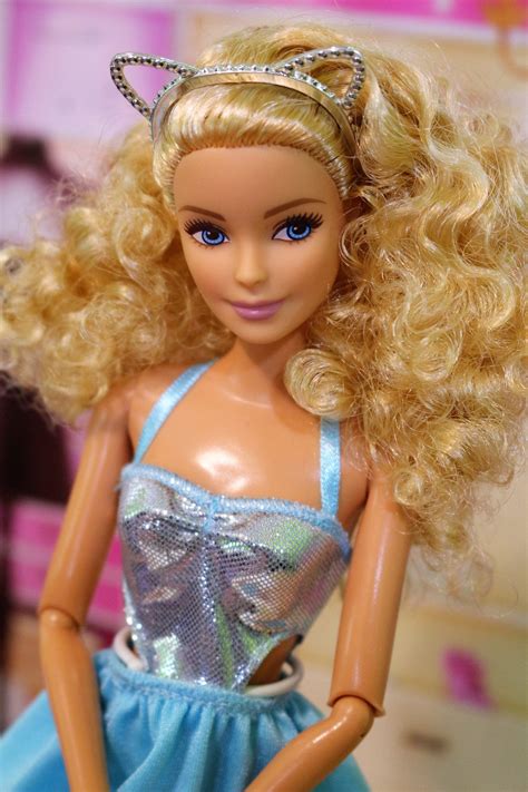 Barbie Doll With Brown Curly Hair - 214 Best hair ideas images | Hair
