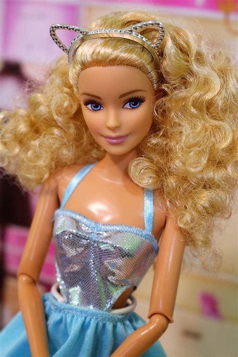 pineapple pop fashionista dress barbie doll barbie fashionista curly hair dolls