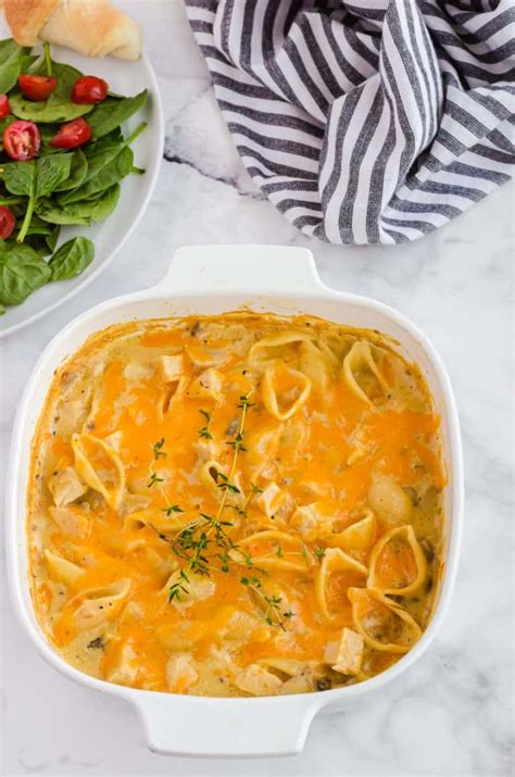This Creamy Leftover Turkey Casserole Is So Quick Easy To Make