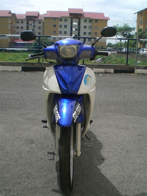 Water cooled, 124cc, single, sohc. Second-Hand Motorcycles for Sale" Suzuki RG 110 Sports