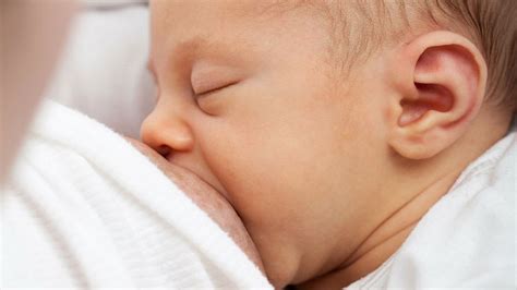 Breastfeeding And Eczema Can Breast Milk Help Baby Eczema Learnskin