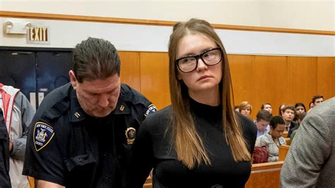 ‘anna Delvey Conned The Citys Wealthy She Says ‘im Not Sorry