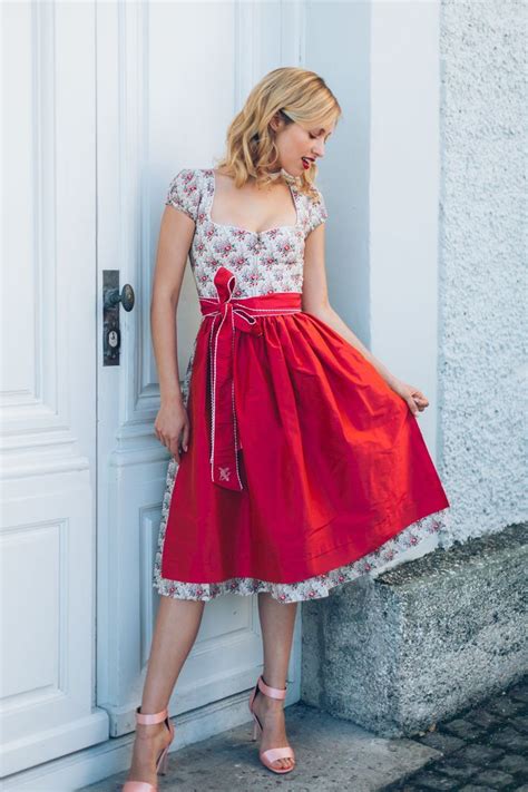 épinglé Par Cm ⊱ Frack Vestidos Vintage Vintage Dresses Scandinavian