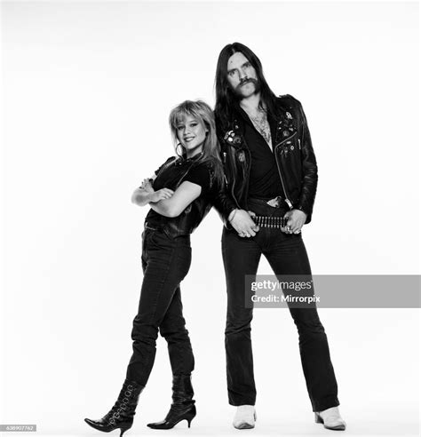 Samantha Fox Glamour Model And Lemmy Musician Singer And Foto Di Attualità Getty Images