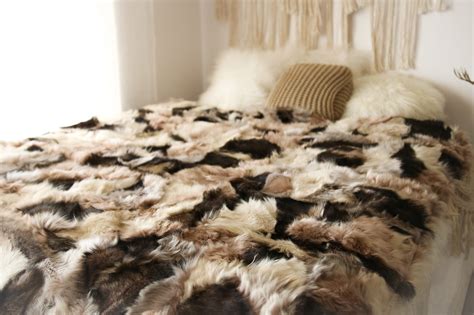 Luxurious Toscana Sheepskin Real Fur Bed Spread Throw Real Fur Blanket