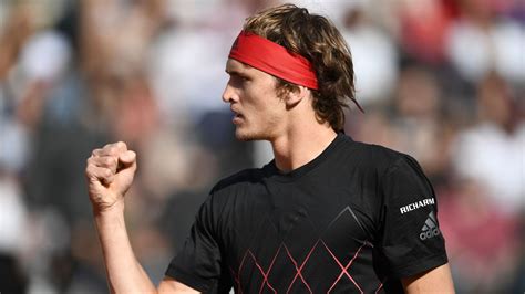 He was born on april 20, 1997, to parents irina and alexander sr., both of whom were tennis. Alexander Zverev survives epic tie break to down Kyle ...
