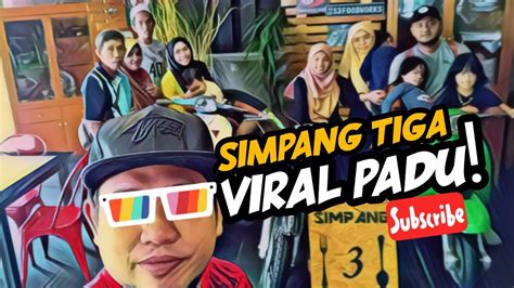 The restaurant is known as simpang tiga. RESTORAN SIMPANG TIGA IPOH - Nasi Padang Terbaik di Perak ...