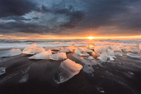 How To Photograph The Diamond Beach In Iceland Iceland Photo Tours