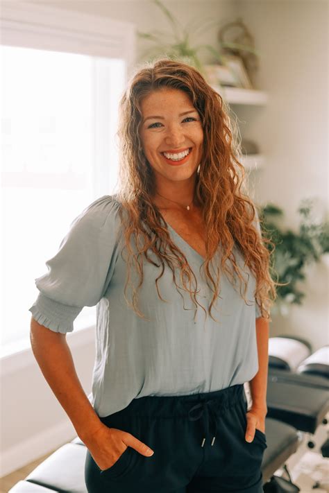 Dr Alyssa - Women's Hormone Health | Waupaca WI