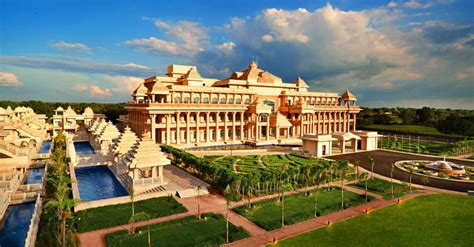 Hotel Itc Grand Bharat A Luxury Collection Retreat Gurgaon New Delhi India Trivagoit