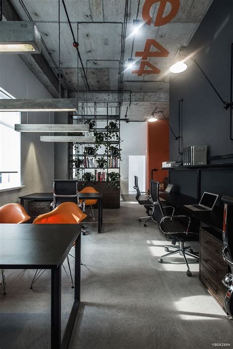 Cool offices in industrial style