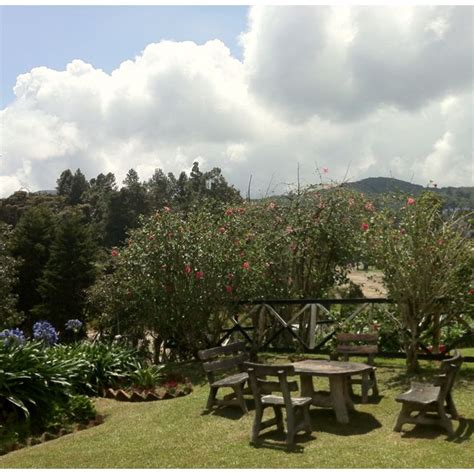 Varying from two to three rooms. Wuthelam Villa, Cameron Highland | Cameron highlands ...