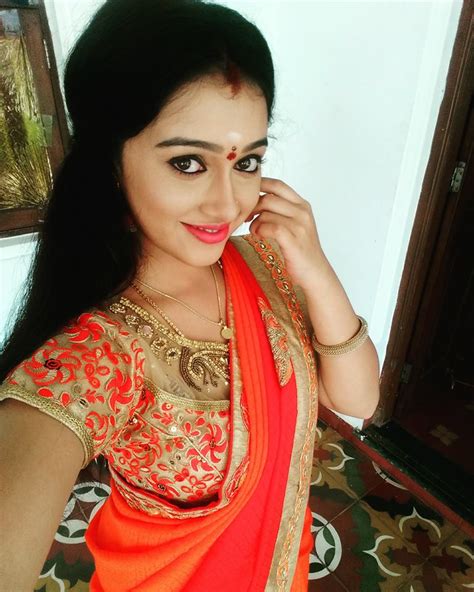 We collected few pics of nakshatra srinivas.check her gallery below. Agni Sakshi Serial Heroine Real name and Photos | Lovely ...