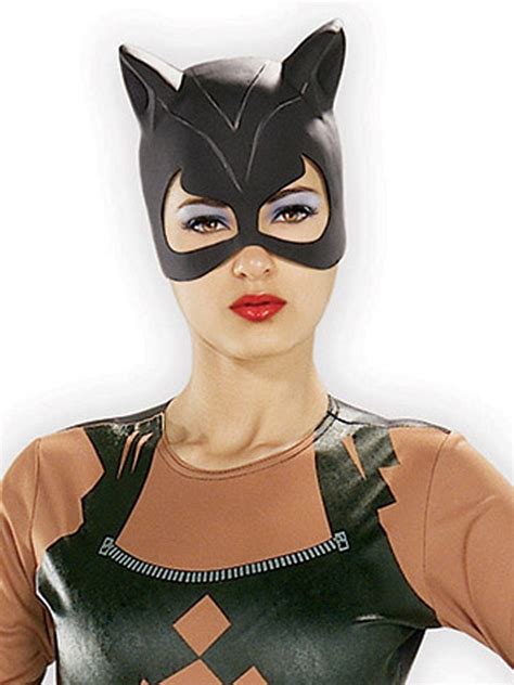 Catwoman Deluxe Costume For Adults Warner Bros Dc Comics Buy Superhero Costumes 0082686165310