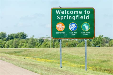 Springfield Missouri Usa May 18 2014 Road Sign Of Welcome To