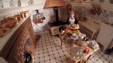 View a place in more detail by looking at its inside. Students restore dollhouse mansion at Winterthur - YouTube
