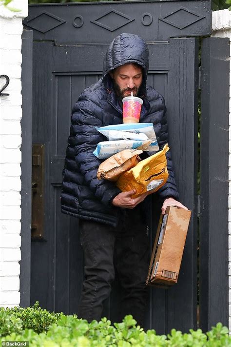 Dunkin' donuts coupon tips & tricks. Is Ben Affleck living on Dunkin Donuts? Newly single actor ...