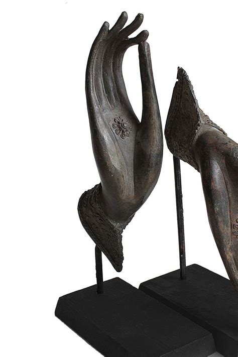 Mudras are used primarily to indicate the nature and function of the deity. Buddha Mudra Hand Statue, Teaching Gesture, Bronze Buddha ...