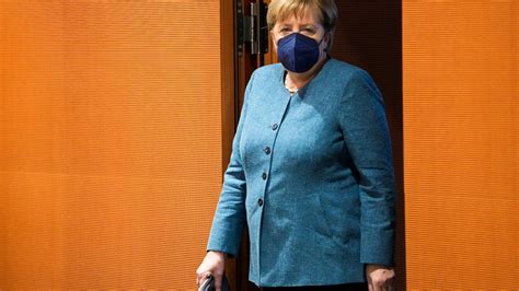 Umfrage Mehrheit Sagt Werden Merkel Nicht Vermissen