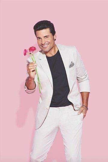 Yaratıcı bir projede veya tumblr, whatsapp, facebook. Pin de María cobos en imágenes | Chayanne, Fotos chayanne ...