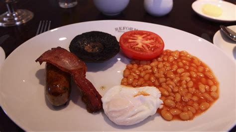 Blood Pudding And Bloody Marys Form The Perfect British Open Recipe