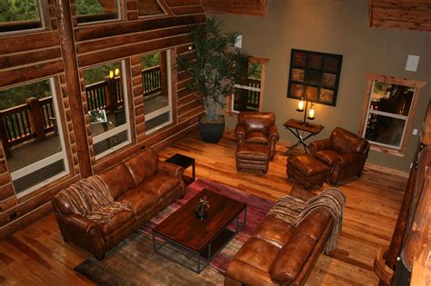 Warm And Homey Log Home Interior Log Home Interiors Cabin Interior
